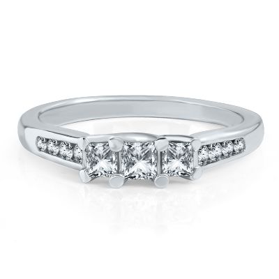 1/2ct TW Three-Diamond Anniversary Ring