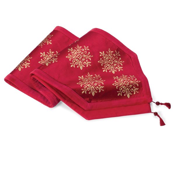Red Holiday Runner
