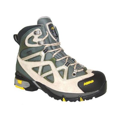 NEW - Free Shipping: Women's Attiva GTX Boot (new)