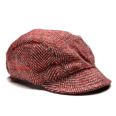 Moosejaw-Iris-Gaines-hat