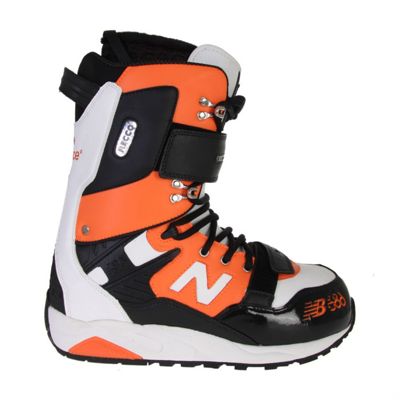 686 Times New Balance 580 LTD ED Snowboard Boots