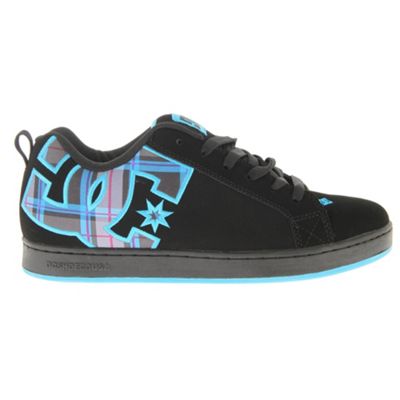 DC Court Graffik SE Skate Shoes - Women's