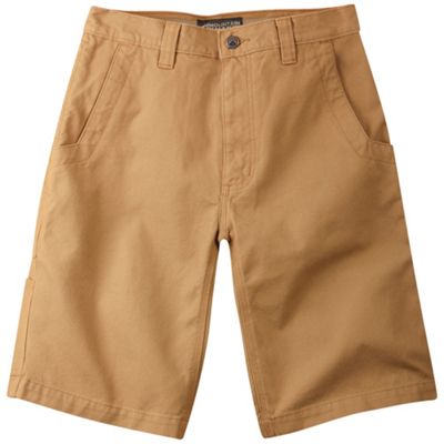 black khakis shorts