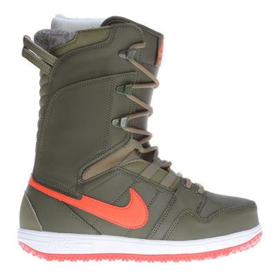 nike snowboard boots 9.5