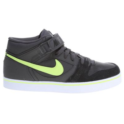 Nike 6.0 Twilight Mid SE Skate Shoes - Men's