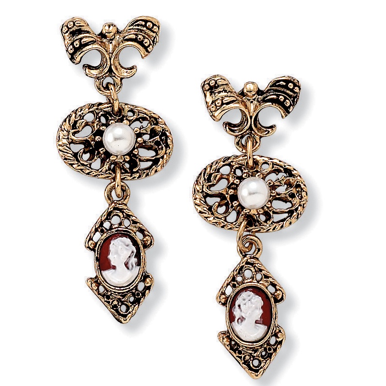 Sim. Pearl Cameo Earrings