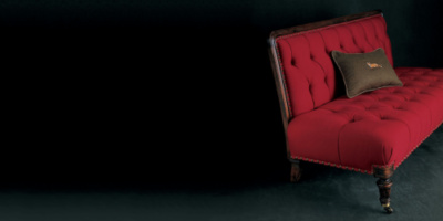 Simsbury Settee