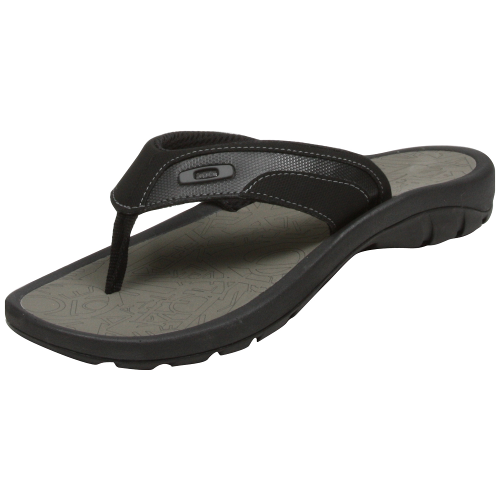 Oakley Supercoil 3 Sandals - Men - ShoeBacca.com