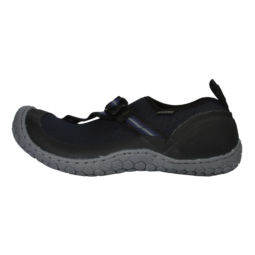 BOGS Crosswater Lo Water Shoes - Men - ShoeBacca.com