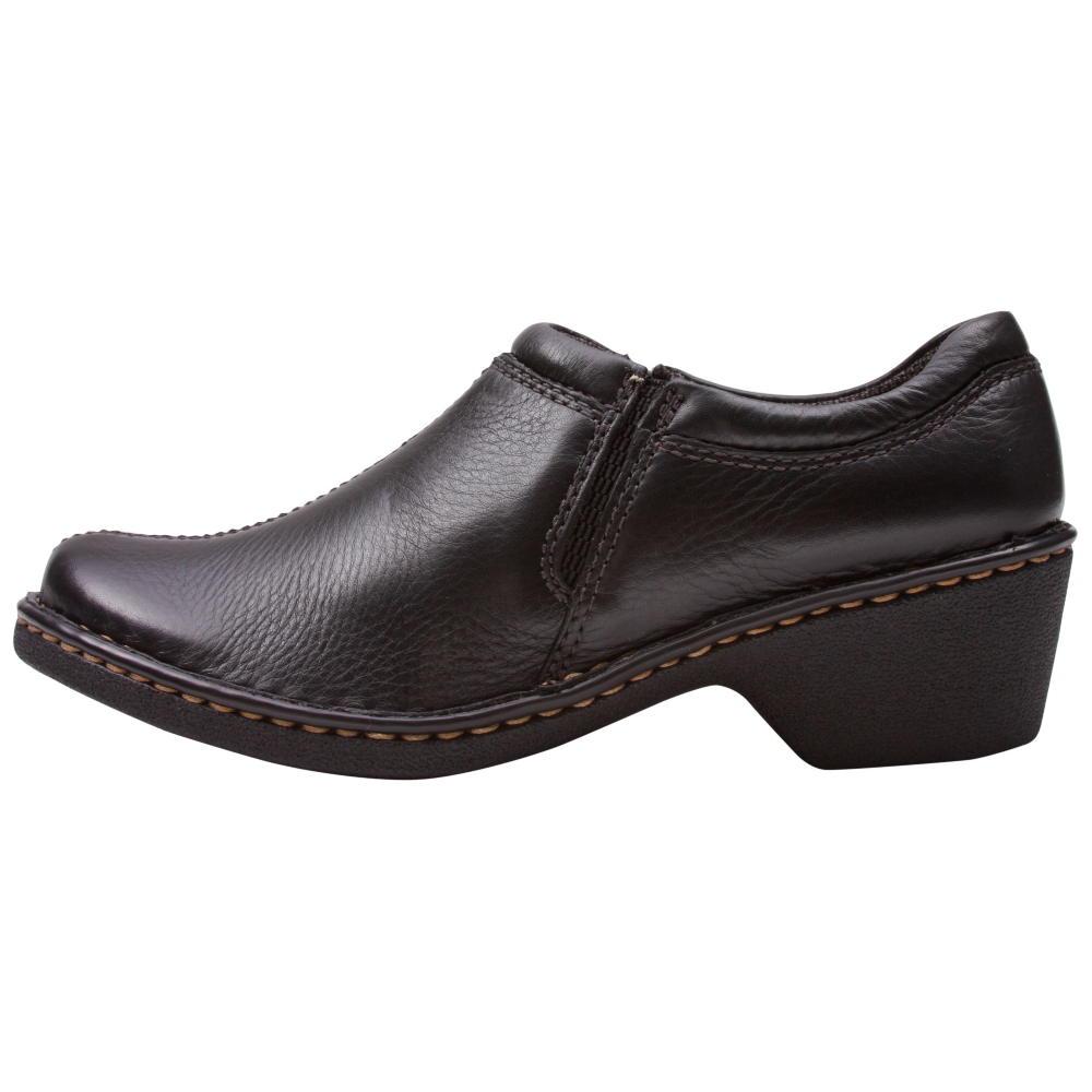 Eastland Amore Slip-On Shoes - Women - ShoeBacca.com