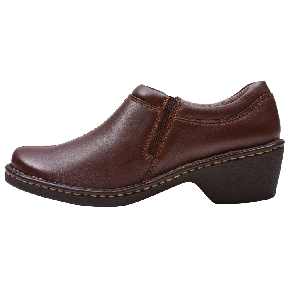 Eastland Amore Slip-On Shoes - Women - ShoeBacca.com