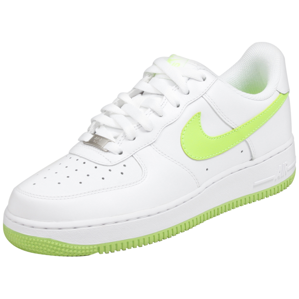 Nike Air Force 1 LE Retro Shoe - Men - ShoeBacca.com