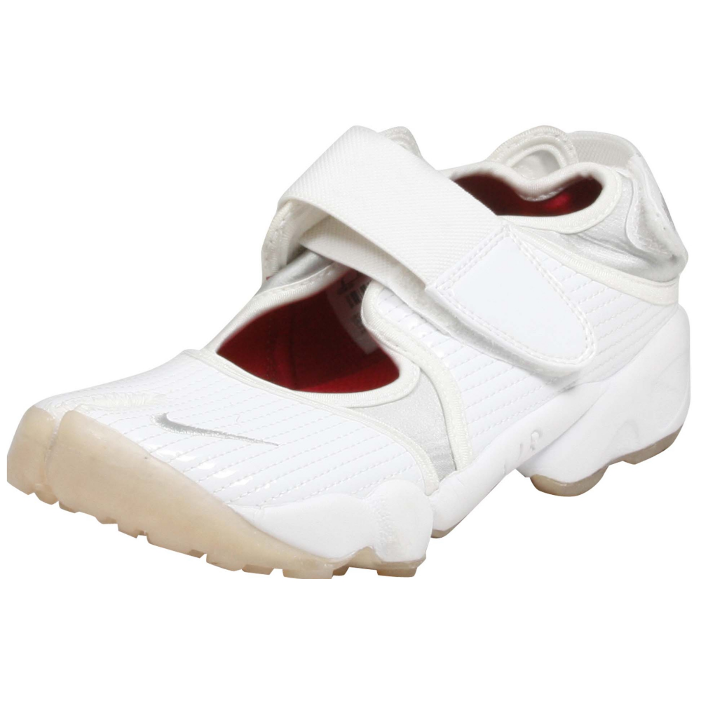 Nike Air Rift Running Shoe - Women - ShoeBacca.com