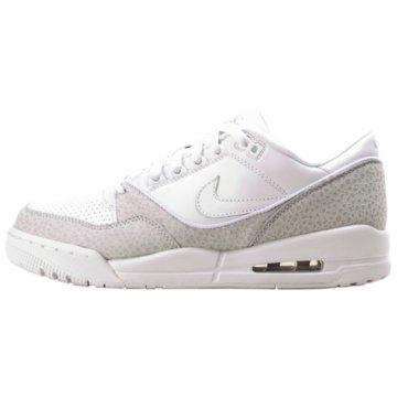 Nike Air Assault - 316421-111