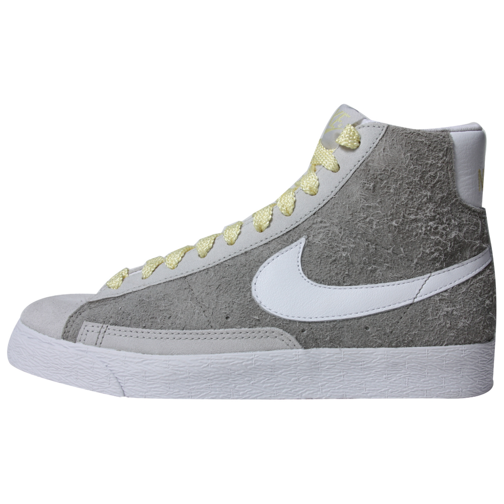 Nike Blazer Mid Premium Retro Shoes - Women - ShoeBacca.com