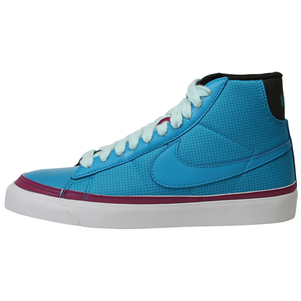 Nike Blazer Mid '09 ND Retro Shoes - Women - ShoeBacca.com