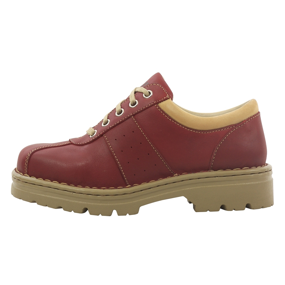 Carolina Soft Toe Glove Oxfords - Women - ShoeBacca.com