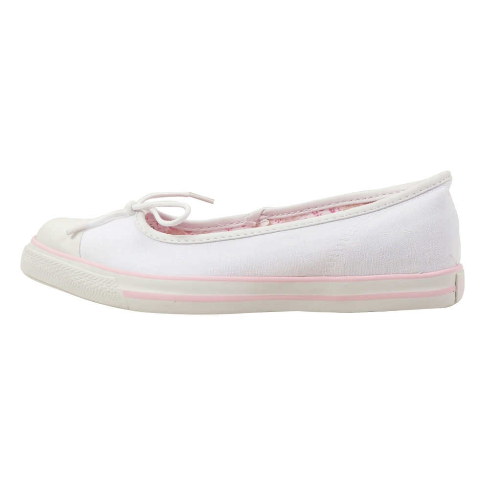 Converse Chuck Taylor Dance Slip Slip-On Shoes - Women - ShoeBacca.com