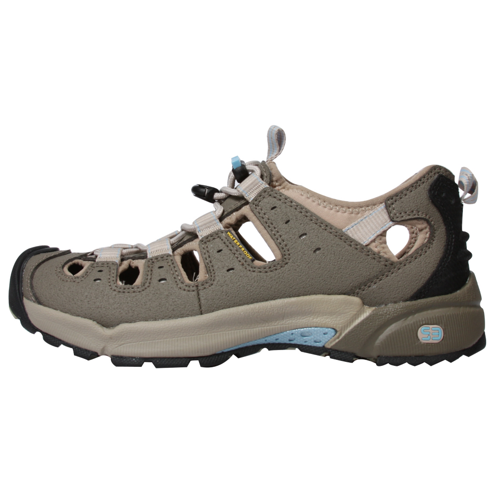 Keen Butte Hiking Shoes - Women - ShoeBacca.com