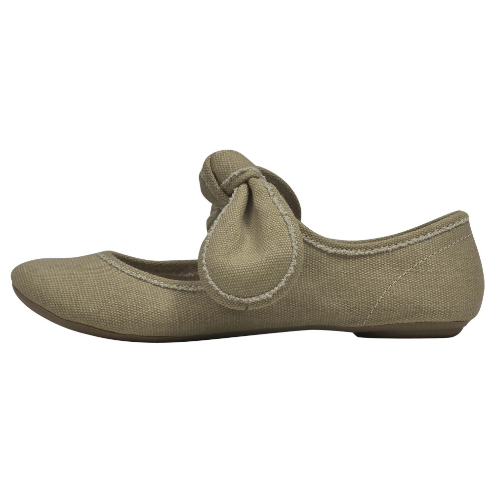 Big Buddha Baily Flats Shoe - Women - ShoeBacca.com