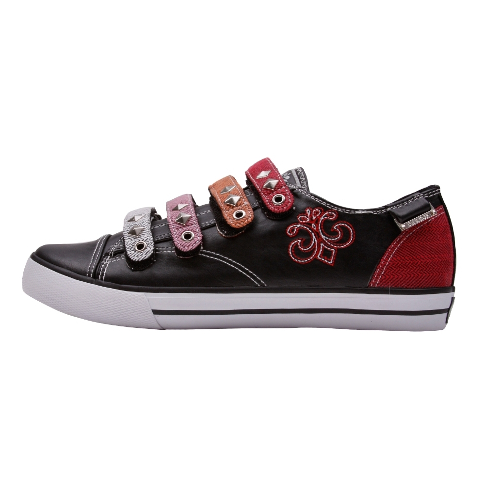 Dereon Ceres Herringbone Athletic Inspired Shoes - Women - ShoeBacca.com