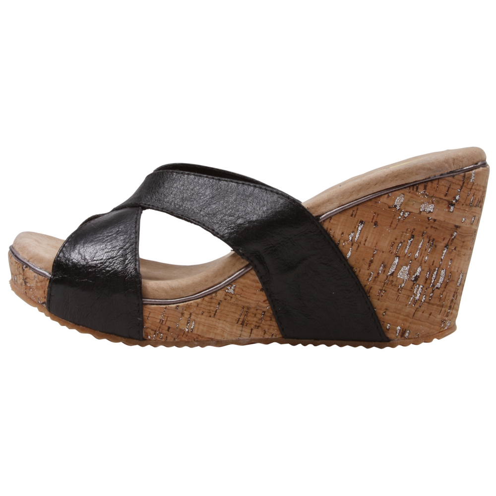 Volatile Foundue Sandals Shoe - Women - ShoeBacca.com