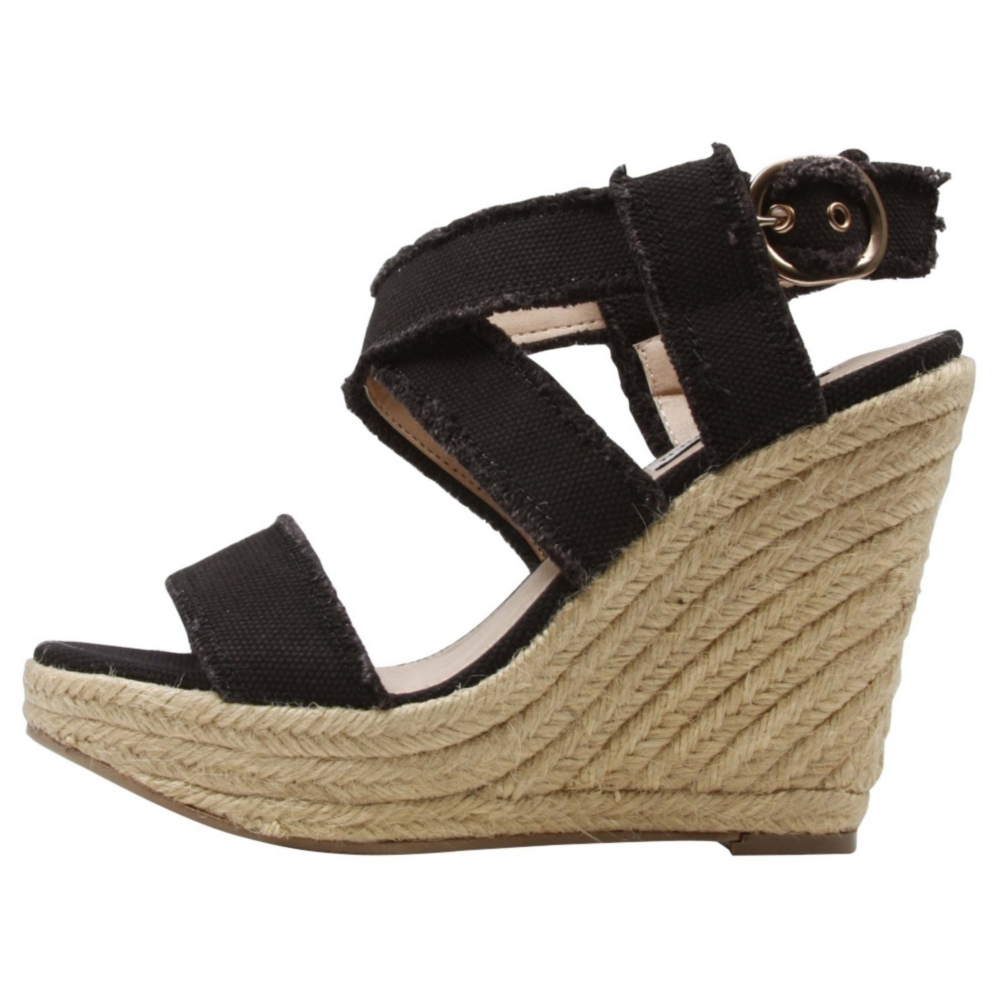 Steve Madden Fraid Sandals Shoe - Women - ShoeBacca.com