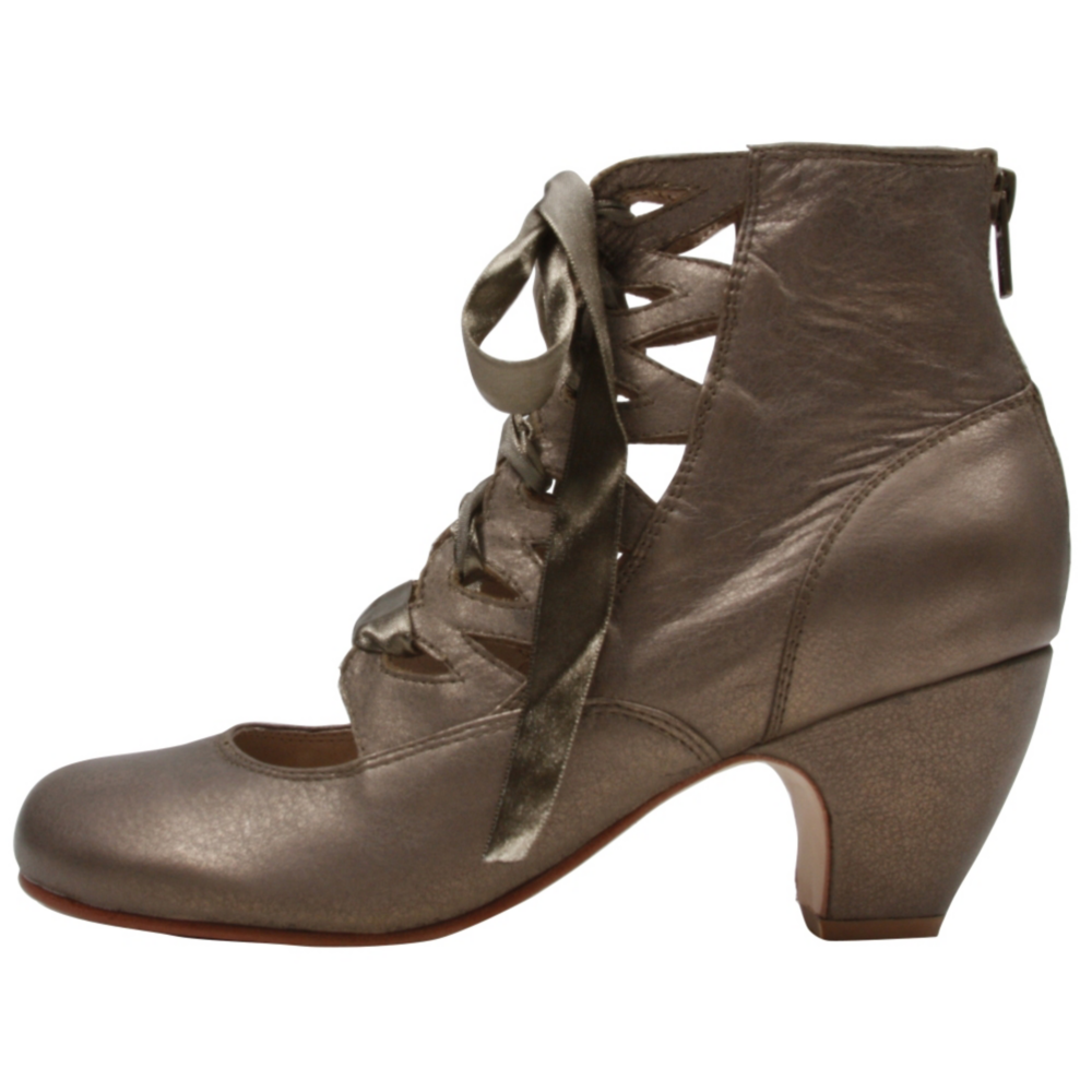 GeeWaWa Larue Boots - Fashion Shoe - Women - ShoeBacca.com