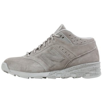 New Balance 875