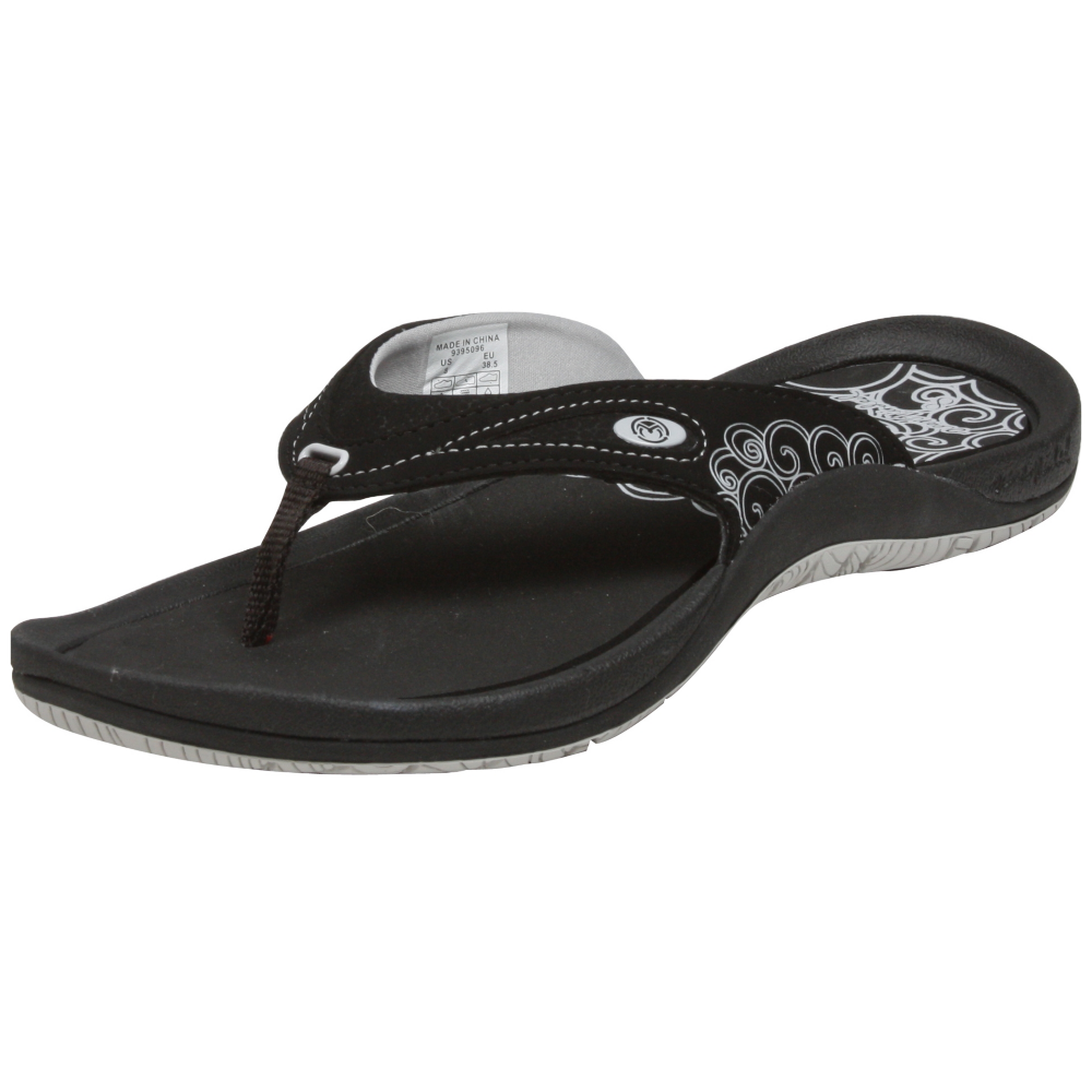 Ocean Minded Tamaroak Sandals Shoe - Women - ShoeBacca.com