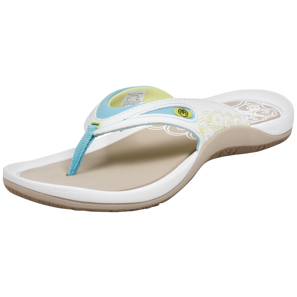 Ocean Minded Tamaroak Sandals Shoe - Women - ShoeBacca.com