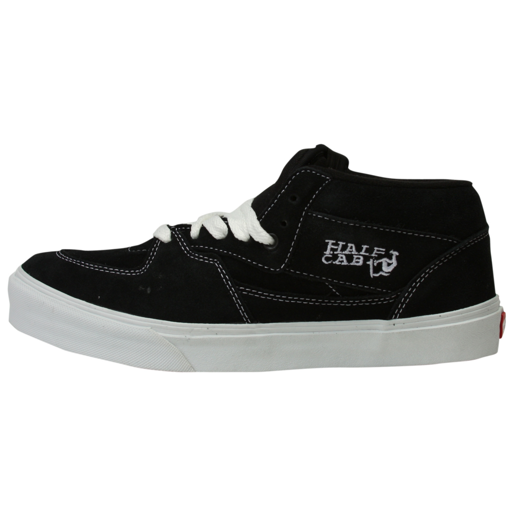 Vans Half Cab Skate Shoes - Unisex - ShoeBacca.com