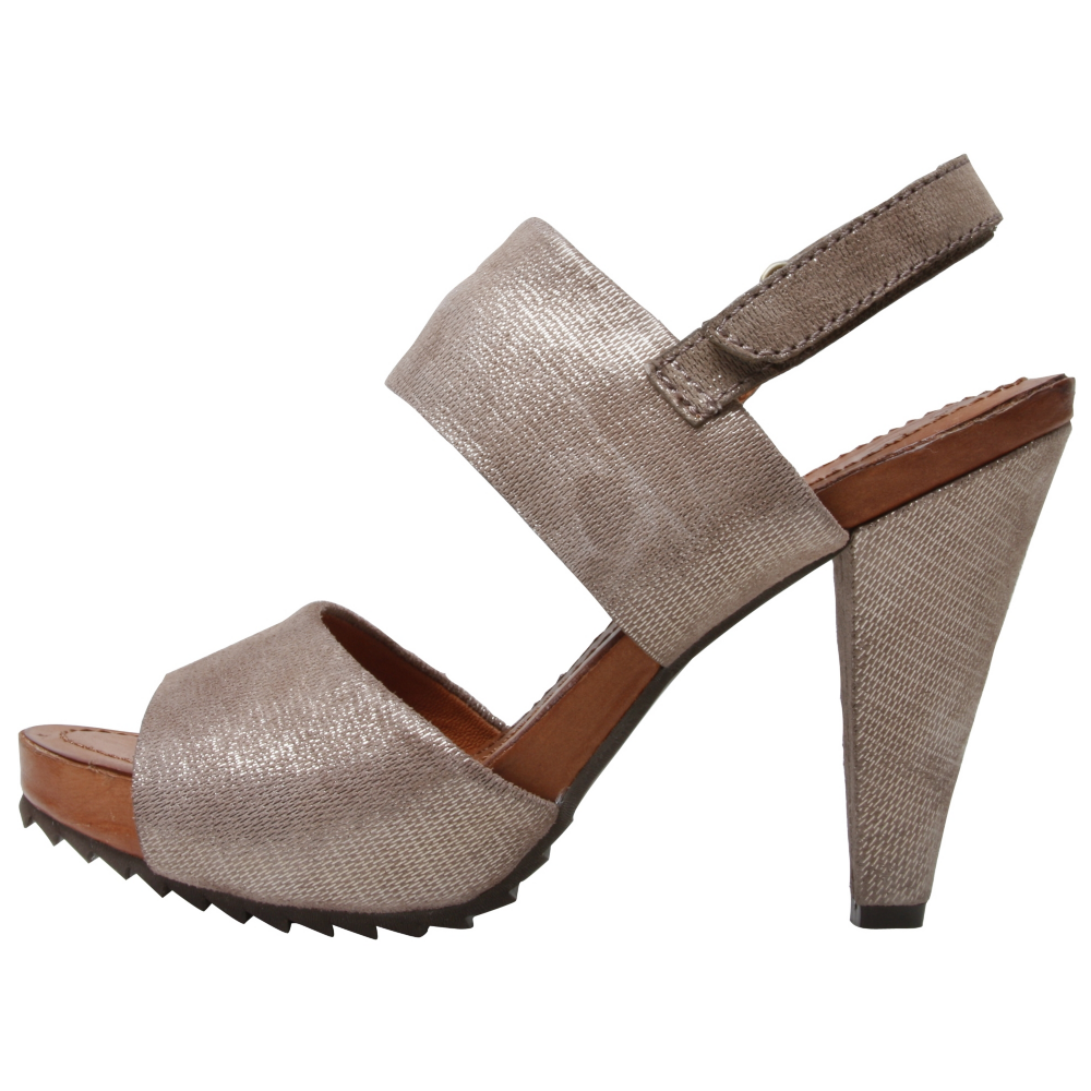 Bacio 61 Vandoies Wedges - Women - ShoeBacca.com