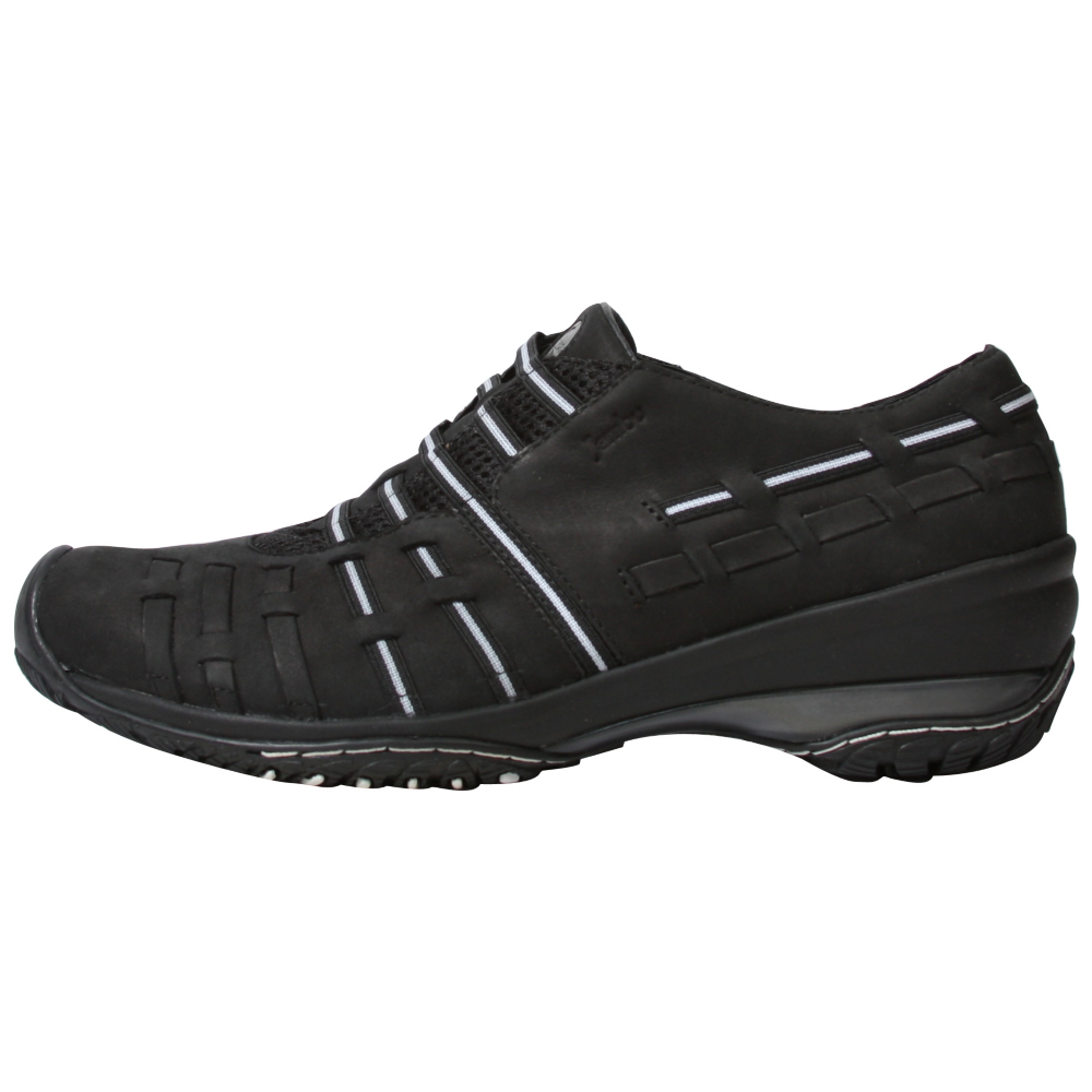 Jambu Alps Athletic Inspired Shoes - Women - ShoeBacca.com