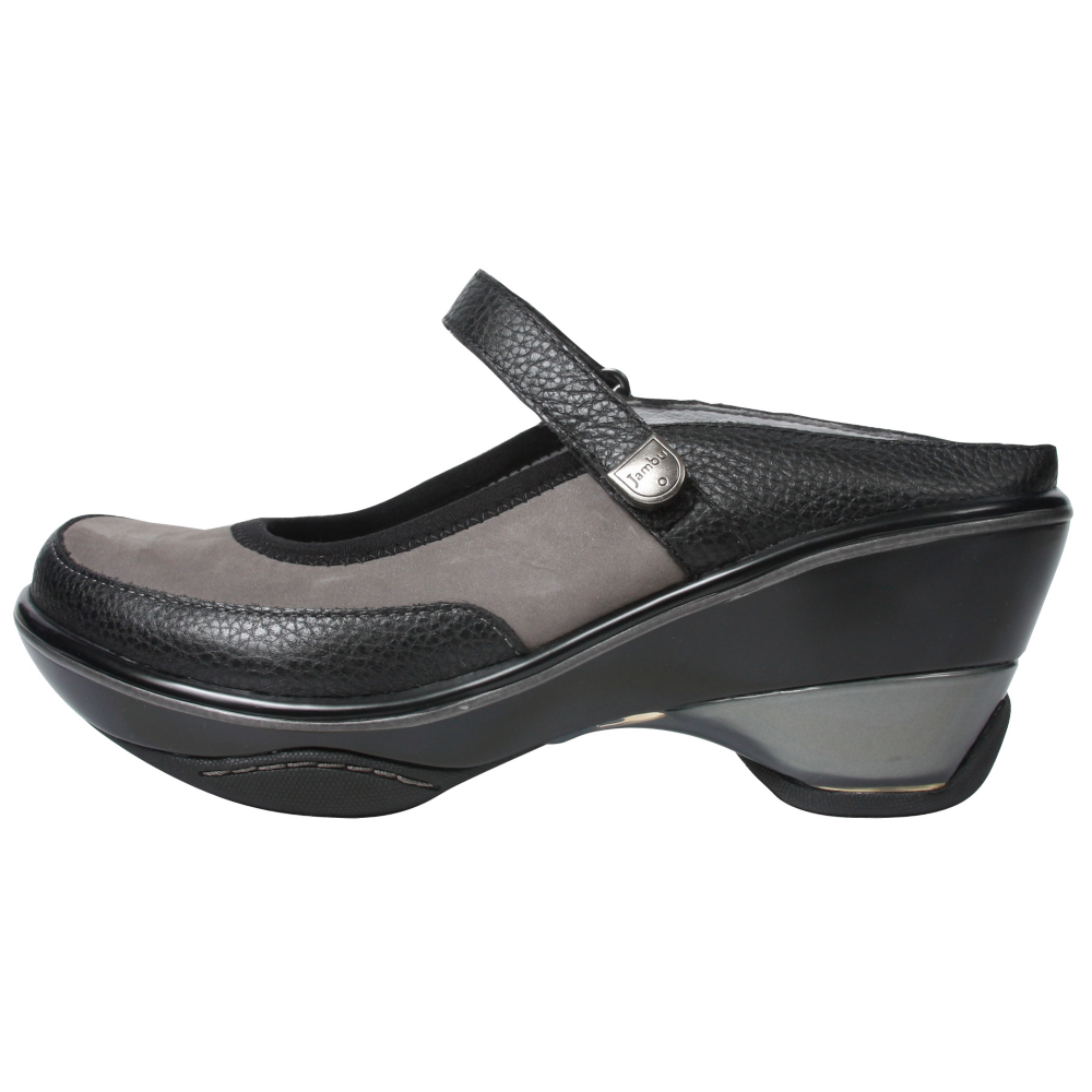 Jambu Santiago Slip-On Shoes - Women - ShoeBacca.com