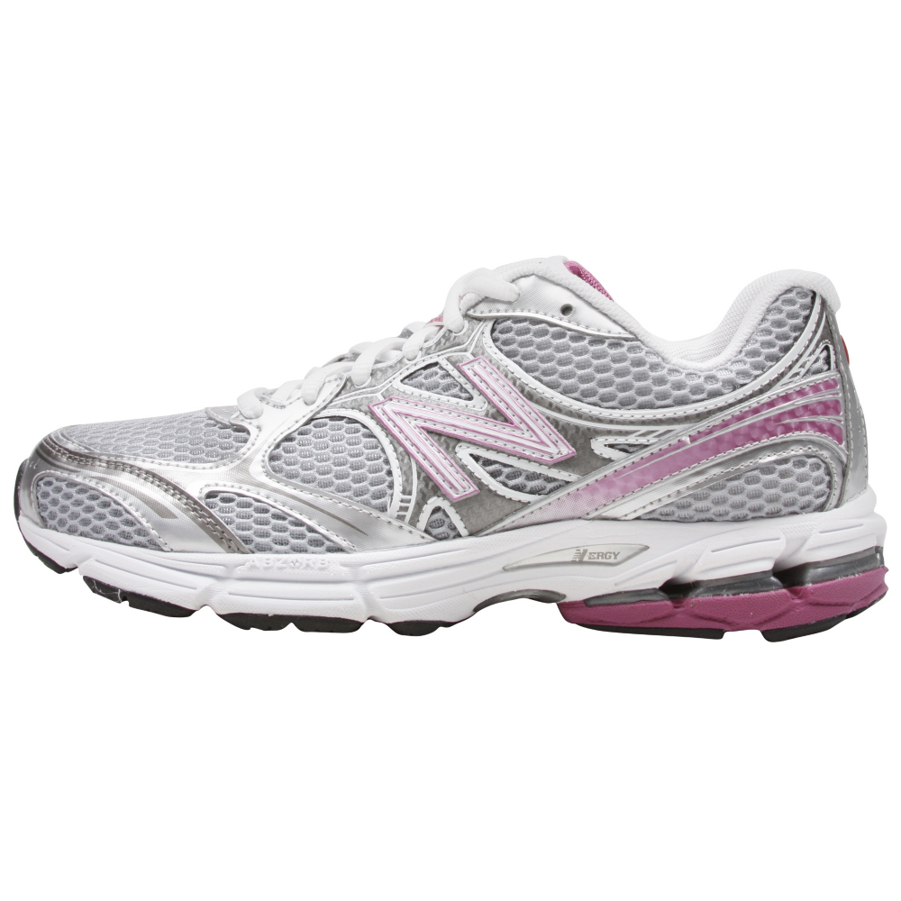 New Balance 770 Running Shoes - Women - ShoeBacca.com
