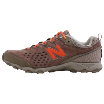New Balance 700