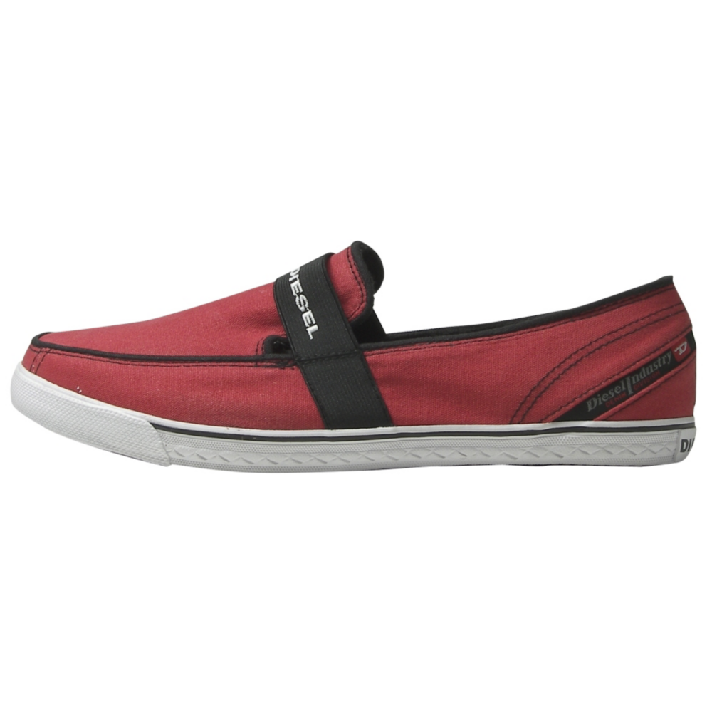 Diesel Freegood Slip-On Shoes - Men - ShoeBacca.com