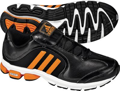 Adidas Mens Excelsior 6 BlkOrg Trainer Baseball Shoes Size 85 CoachesTurf Softball Shoes
