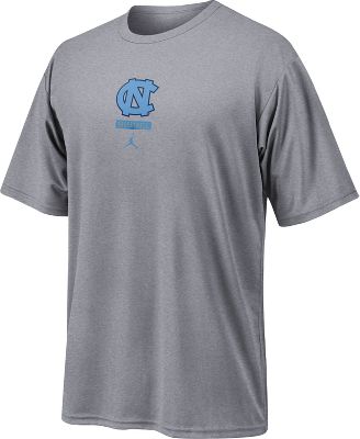 Nike Men's NCAA N. Carolina Basketball T-Shirt