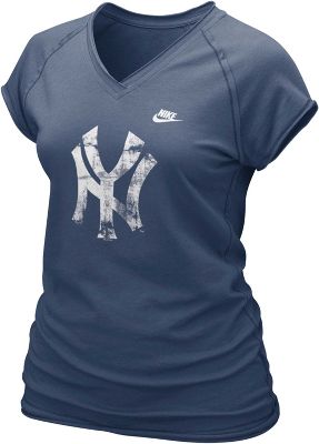 Nike Women's MLB Yankees Cooperstown Shirt