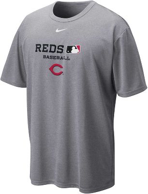 Nike Men's MLB Cincinnati Reds Team Issued T-shirt