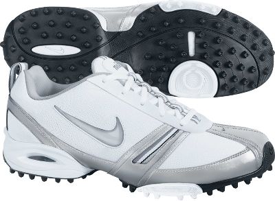 Nike Women's Team Destroyer White/Blk Turf Trainers