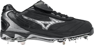 Mizuno Men's 9Spike ProLimited Low Metal Baseball Cleats