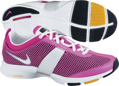 Nike Women's Magenta Essential Zoom Trainer Shoes