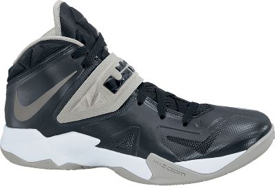 Nike Men's Zoom Soldier VIII Basketball Shoes
