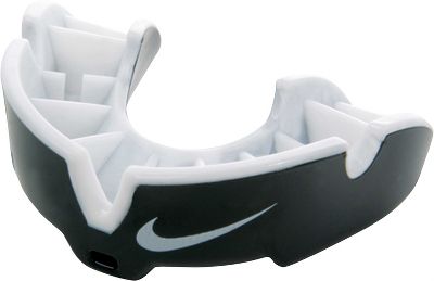 Nike Adult Black/White Pro Sports Mouthguard
