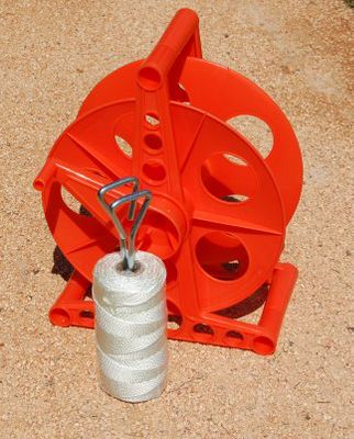 Trigon Deluxe String Winder