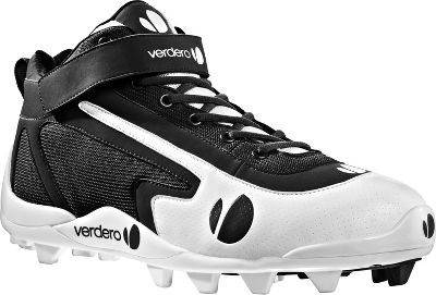 3 hole cleat shoes