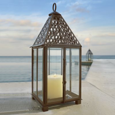 Trident Outdoor Lantern